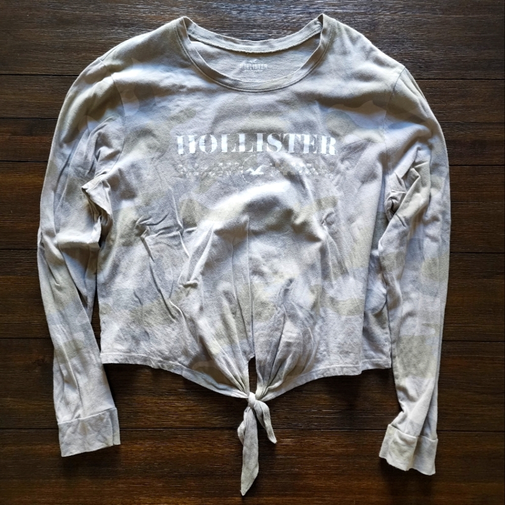 Hollister Camo Tie-Front Long Sleeve Shirt